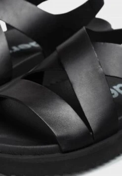 Wonders With Cross Over Straps - Sandalias - Black 9 Wonders With Cross Over Straps - Sandalias - Black -Toni Pons Ventas 1c962ab58c204ca081abc6d9a34a6762