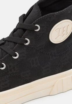 MISBHV Army Monogram - Zapatillas Altas - Black -Toni Pons Ventas 3ac875874d4c44cfb3b924095f260d4d