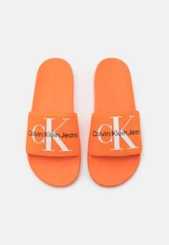 Calvin Klein Jeans Slide Monogram- Sandalias Planas - Firecracker 11 Calvin Klein Jeans Slide Monogram- Sandalias Planas - Firecracker -Toni Pons Ventas 4cb30042590345478688ccc1bc9319dc