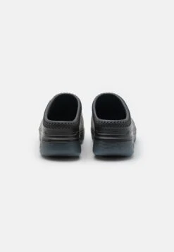 Ugg Tasman Sport - Sandalias Planas - Black -Toni Pons Ventas 7ea6b29358bb4c228c9afb9d7abe5b9c