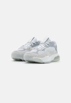 Jordan Air 200E - Zapatillas - Pure Platinum/Wolf Grey/Chambray -Toni Pons Ventas a04d54a0f70845e8be63453a997f949b