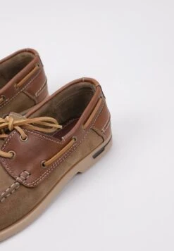 Horse - Náuticos - Camel -Toni Pons Ventas a2eb63cd0668483d8ce0a140b3d07eea