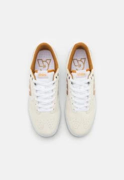 Etnies Windrow - Zapatillas Skate - White/Gold -Toni Pons Ventas c7e4648c43db4450912c457641e7cbd2