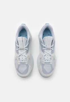 Jordan Air 200E - Zapatillas - Pure Platinum/Wolf Grey/Chambray -Toni Pons Ventas dee74e7715b74543ba8c3967a9bbecd8