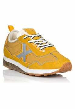 Munich Zapatillas - Yellow -Toni Pons Ventas e29add4e65464dc493a6340407449abc