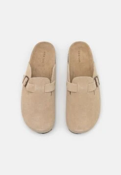 Pier One Leather Unisex - Pantuflas - Beige -Toni Pons Ventas fb9c0aed91d14aa2a90f9e1af6a1df5d